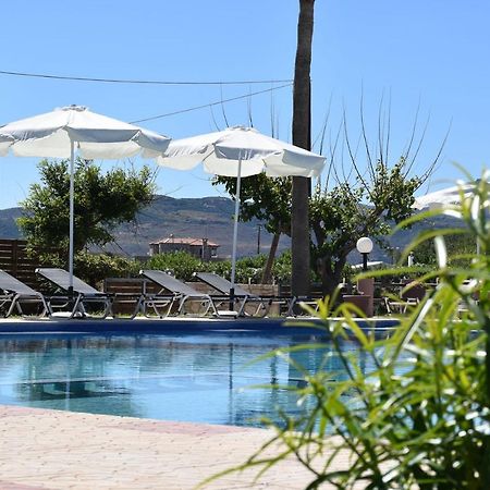فندق Odos Oneiron Tavronitis Bay المظهر الخارجي الصورة
